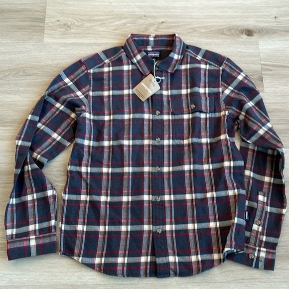 Patagonia MEN'SLONG-SLEEVED COTTON IN CONVERSION LIGHTWEIGHT FJORD FLANNEL SHIRT - Picture 2 of 6